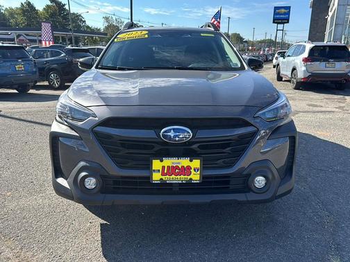 2023 Subaru Outback Premium
