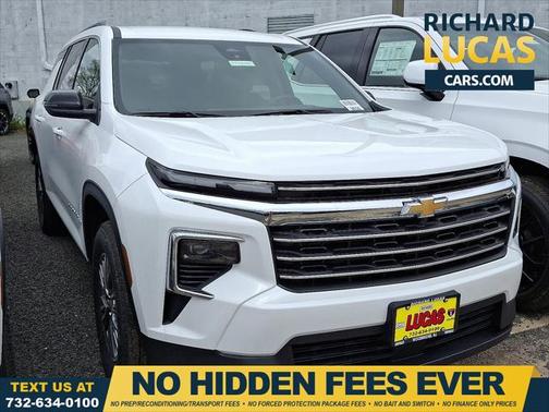 2025 Chevrolet Traverse LT