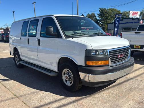2023 GMC Savana 2500 Work Van