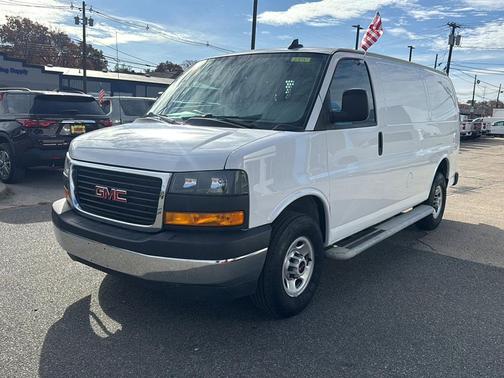 2023 GMC Savana 2500 Work Van