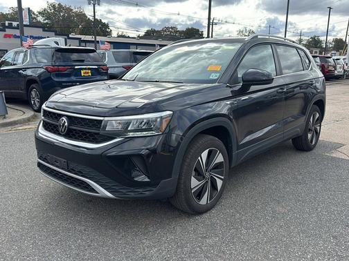 2024 Volkswagen Taos 1.5T SE