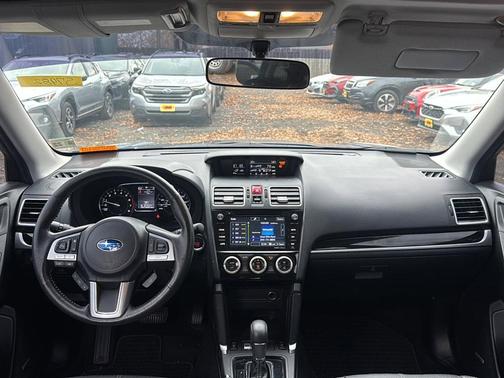 2017 Subaru Forester 2.5i Touring