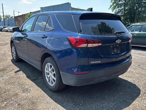 2022 Chevrolet Equinox LS