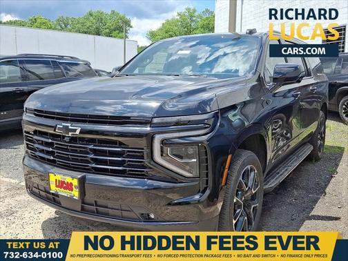 2025 Chevrolet Suburban RST