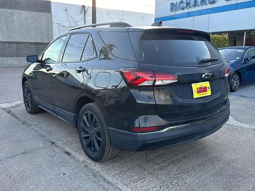 2022 Chevrolet Equinox AWD RS