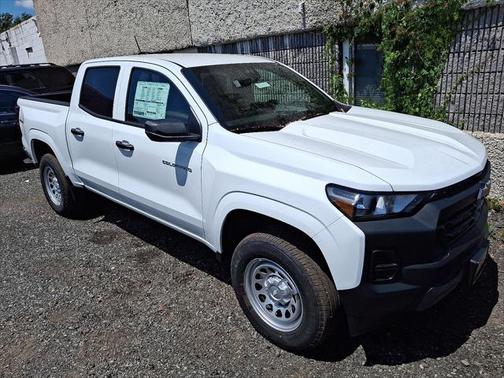 2025 Chevrolet Colorado WT