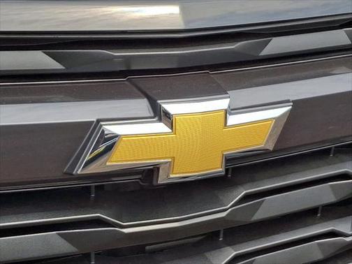 2025 Chevrolet Colorado WT