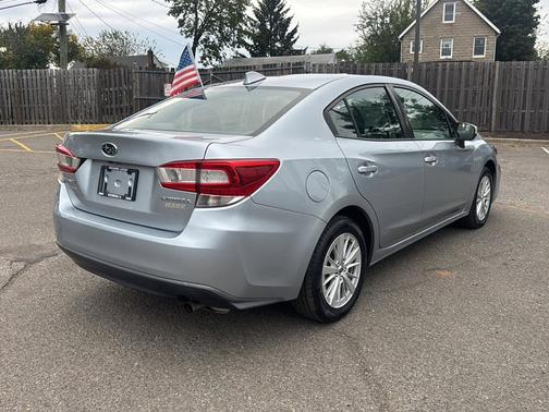 2017 Subaru Impreza 2.0i Premium
