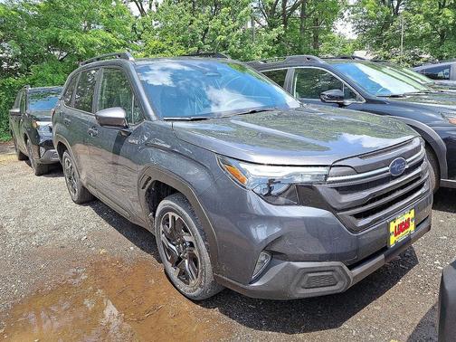 2025 Subaru Forester Hybrid Premium