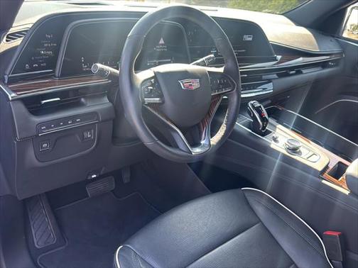2021 Cadillac Escalade ESV Premium Luxury