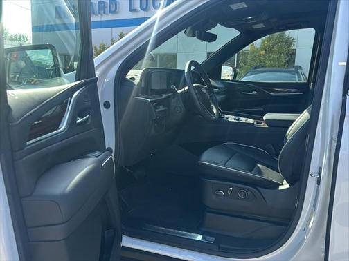 2021 Cadillac Escalade ESV Premium Luxury