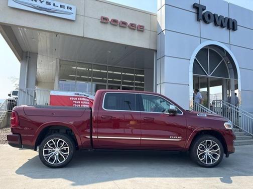 2025 RAM 1500 Tungsten Crew Cab 4x4 57' Box