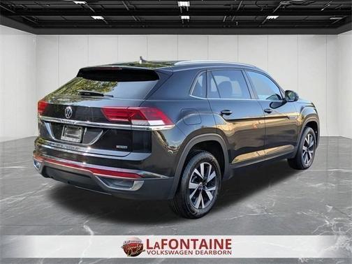 2020 Volkswagen Atlas Cross Sport 2.0T SE