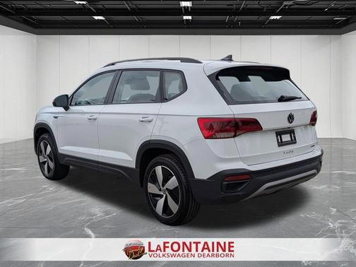 Pure White 2024 Volkswagen Taos 1.5T S