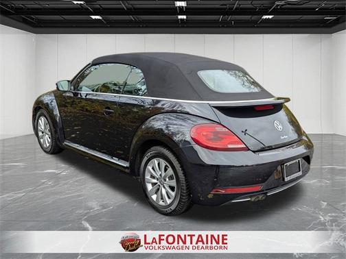 2019 Volkswagen Beetle 2.0T S
