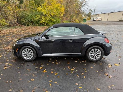 2019 Volkswagen Beetle 2.0T S