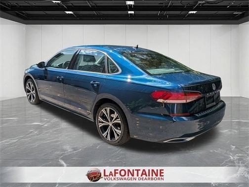 2022 Volkswagen Passat 2.0T SE