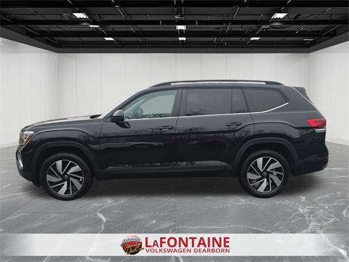 2025 Volkswagen Atlas 2.0T SE w/ Technology