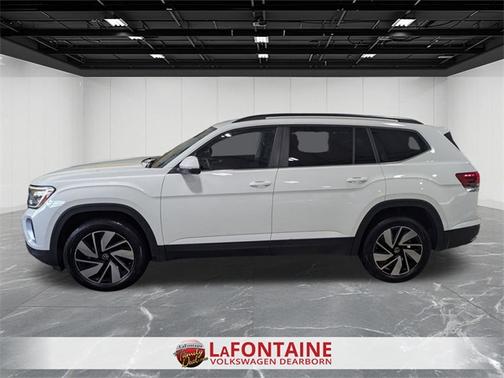 2024 Volkswagen Atlas 2.0T SE