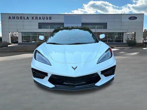 Arctic White 2022 Chevrolet Corvette Stingray w/3LT