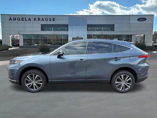 Coastal Gray 2022 Toyota Venza LE