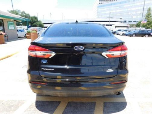 2019 Ford Fusion SE FWD
