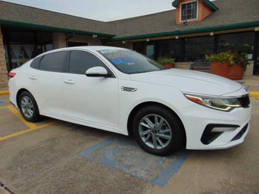 2020 Kia Optima LX