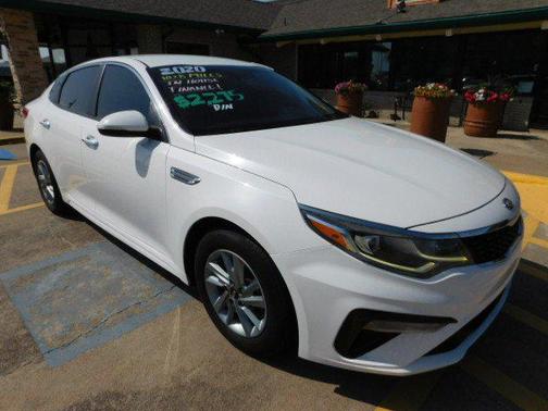 2020 Kia Optima LX
