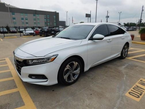 Platinum White Pearl 2018 Honda Accord EX 1.5T CVT