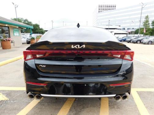 Ebony Black 2022 Kia K5 EX Auto FWD