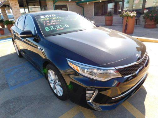 2018 Kia Optima S