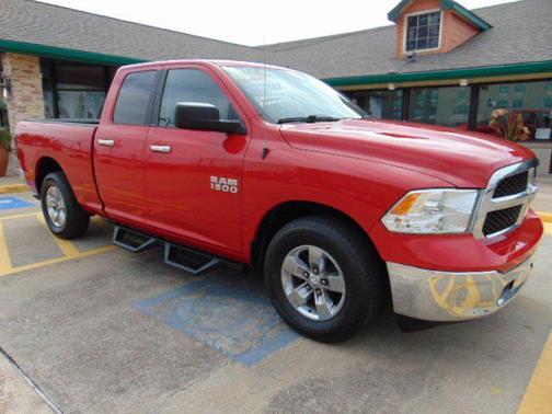 2017 RAM 1500 SLT