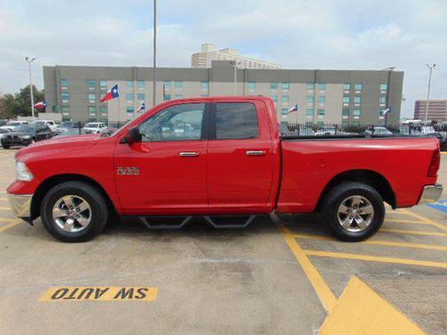 2017 RAM 1500 SLT
