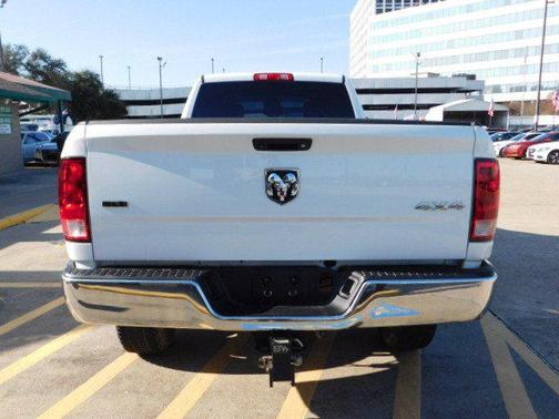 2018 RAM 2500 Tradesman Crew Cab 4x4 8' Box