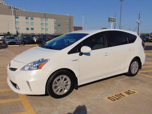 2013 Toyota Prius v Three