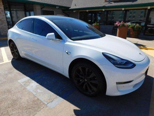 2020 Tesla Model 3 Performance