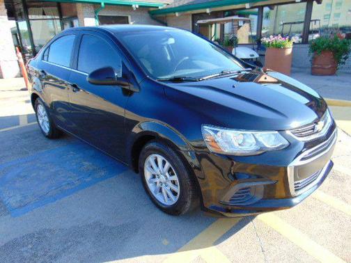 2020 Chevrolet Sonic FWD Sedan LT