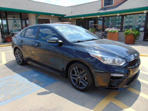 2020 Kia Forte GT-Line