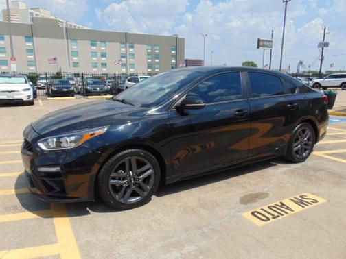 Aurora Black 2020 Kia Forte GT-Line IVT