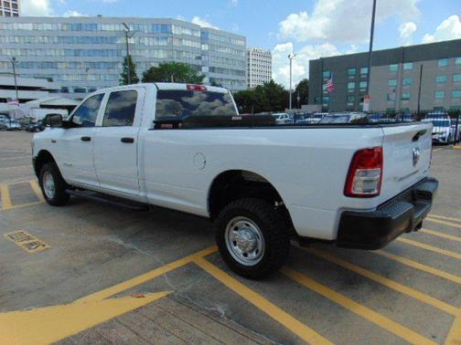 2022 RAM 2500 Tradesman Crew Cab 4x4 8' Box