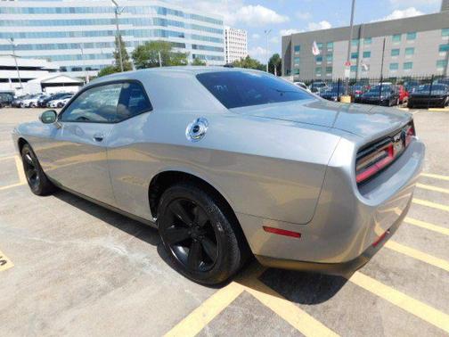 Billet Silver Metallic Clearcoat 2015 Dodge Challenger 2dr Cpe SXT