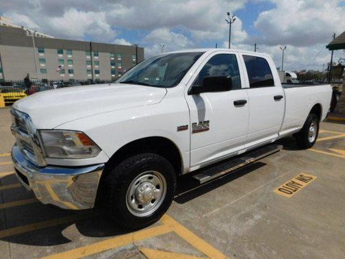 2018 RAM 2500 Tradesman Crew Cab 4x2 8' Box