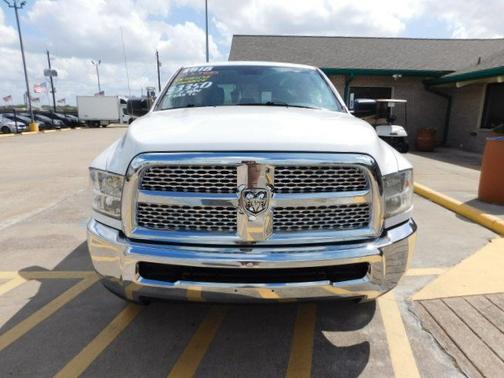 2018 RAM 2500 Tradesman 4x2 Crew Cab 8' Box