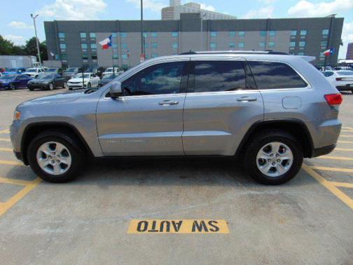 2016 Jeep Grand Cherokee Laredo