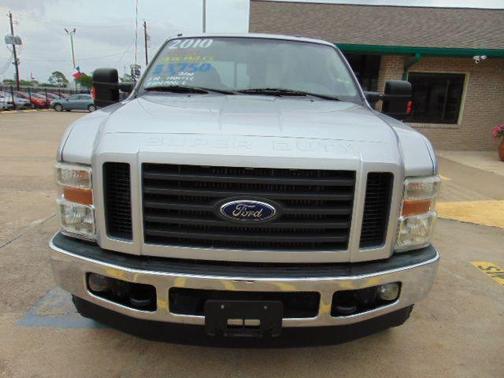 2010 Ford F-350 4WD CREW CAB