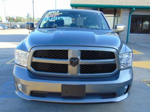 2013 RAM 1500 2WD Crew Cab 140.5"