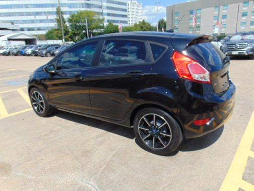 2015 Ford Fiesta SE