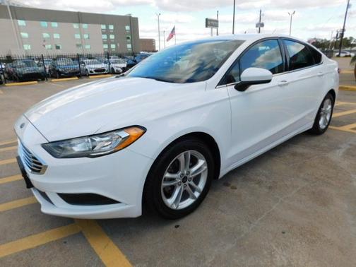 2018 Ford Fusion SE FWD