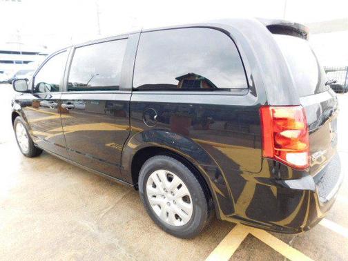 2020 Dodge Grand Caravan SE