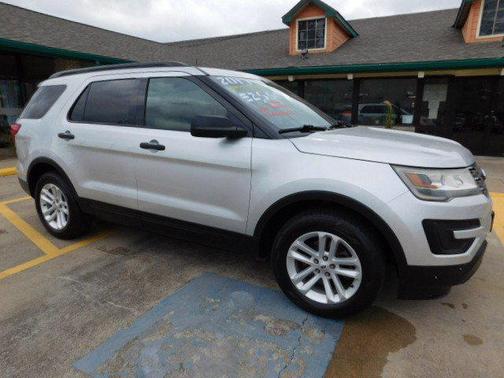 2017 Ford Explorer Base